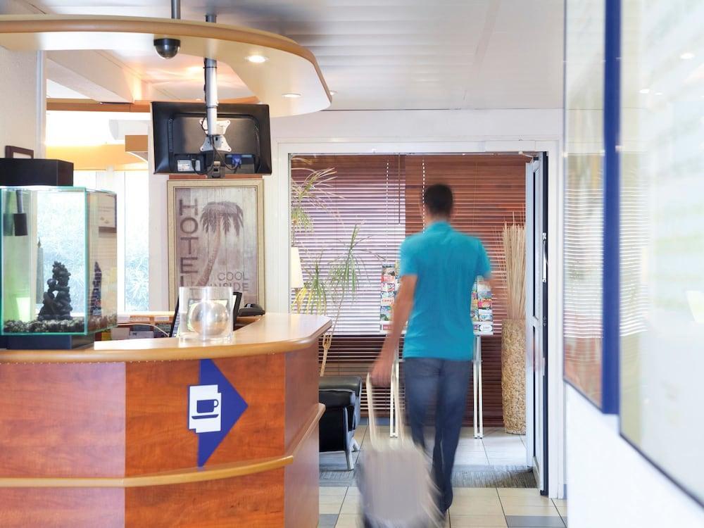 Ibis Budget Sete Centre Exterior photo